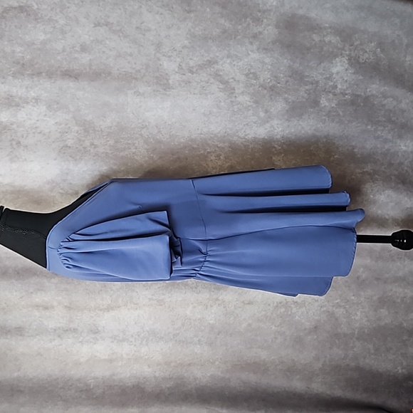 V-Neck Blouse with Puff Sleeves & Asymmetrical Hemline Size XL - Picture 4 of 17